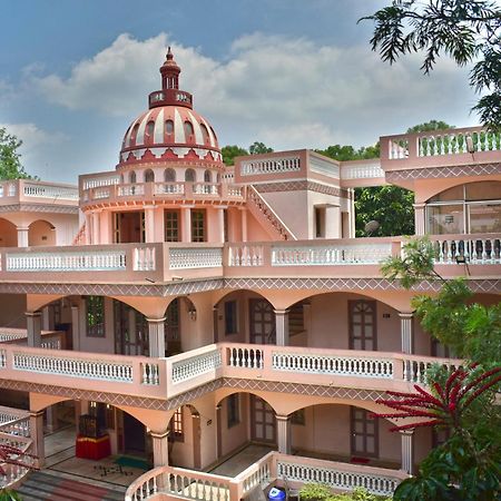 Jains Royal Palace Resorts Yelagiri Exterior photo