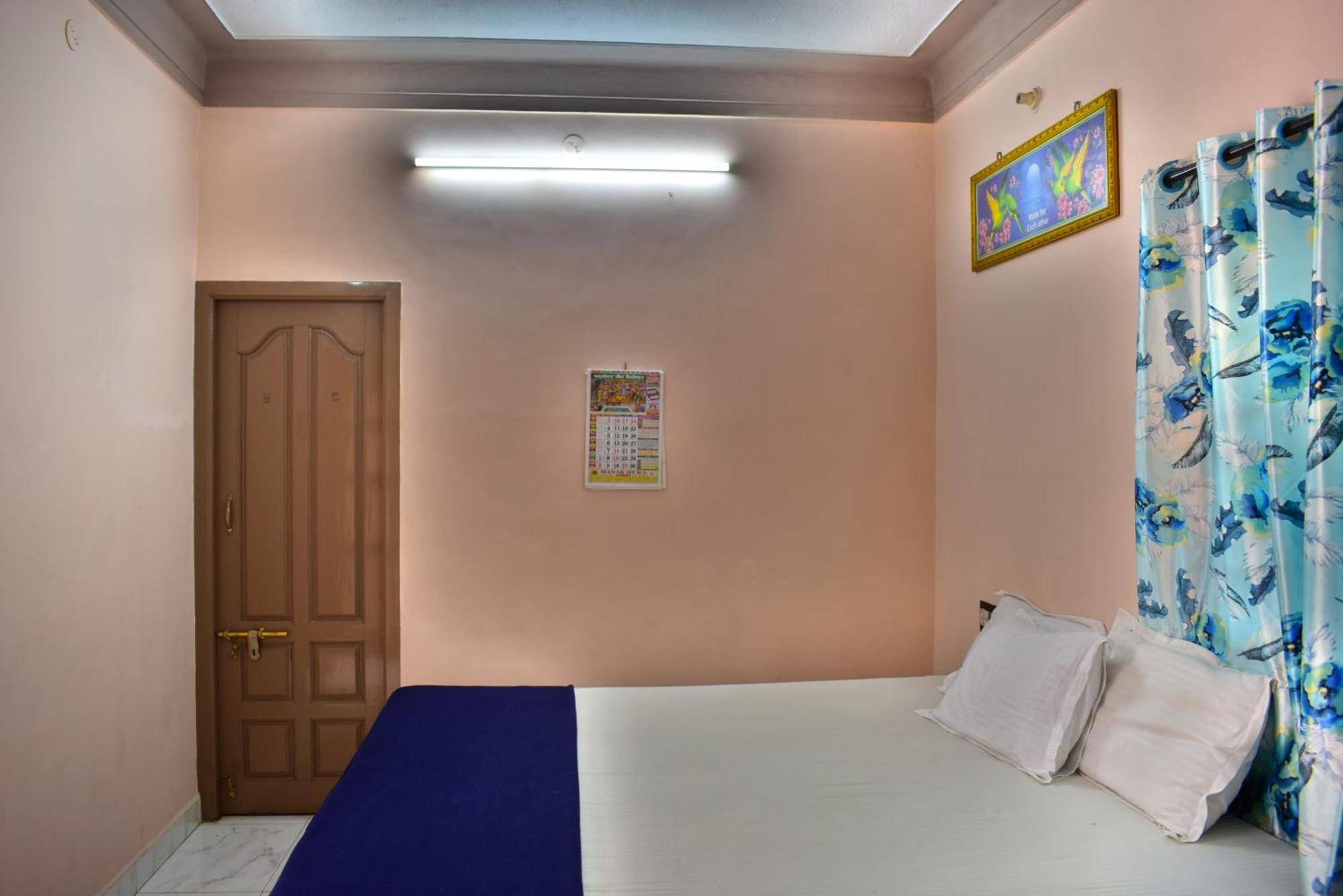Jains Royal Palace Resorts Yelagiri Exterior photo