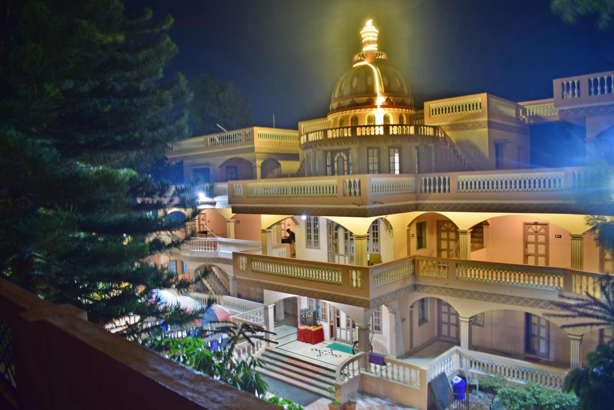 Jains Royal Palace Resorts Yelagiri Exterior photo